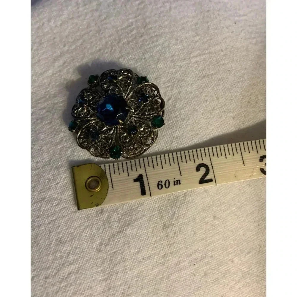 Vintage Czech glass brass filigree pin/ brooch w/ blue and green faceted stones - Picture 11 of 11